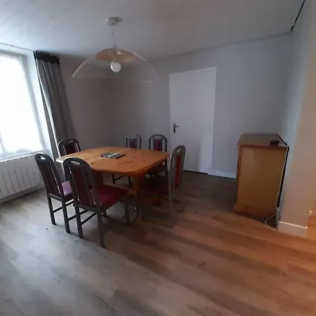 4 M Spacieuse Avec Piscine *