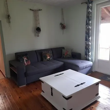 4 M Spacieuse Avec Piscine *