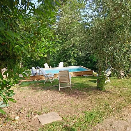 Hébergement de vacances 4 M Spacieuse Avec Piscine *